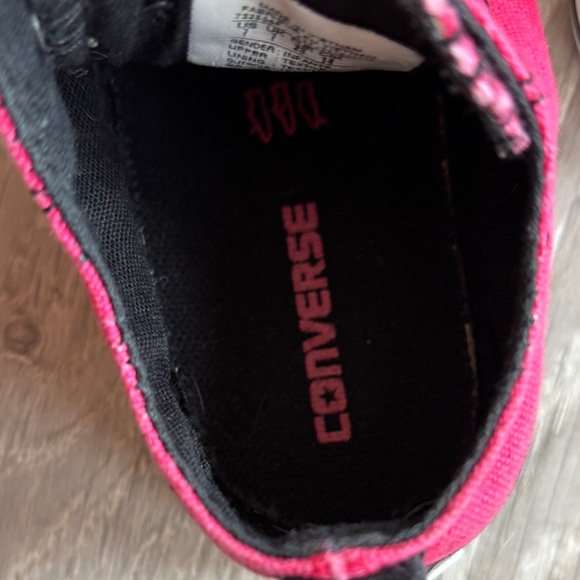 Converse Vibrant Fuchsia Kids Sneakers - Picture 4 of 6